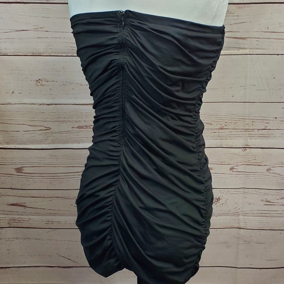 urban behavior dress - Picture 2 of 3